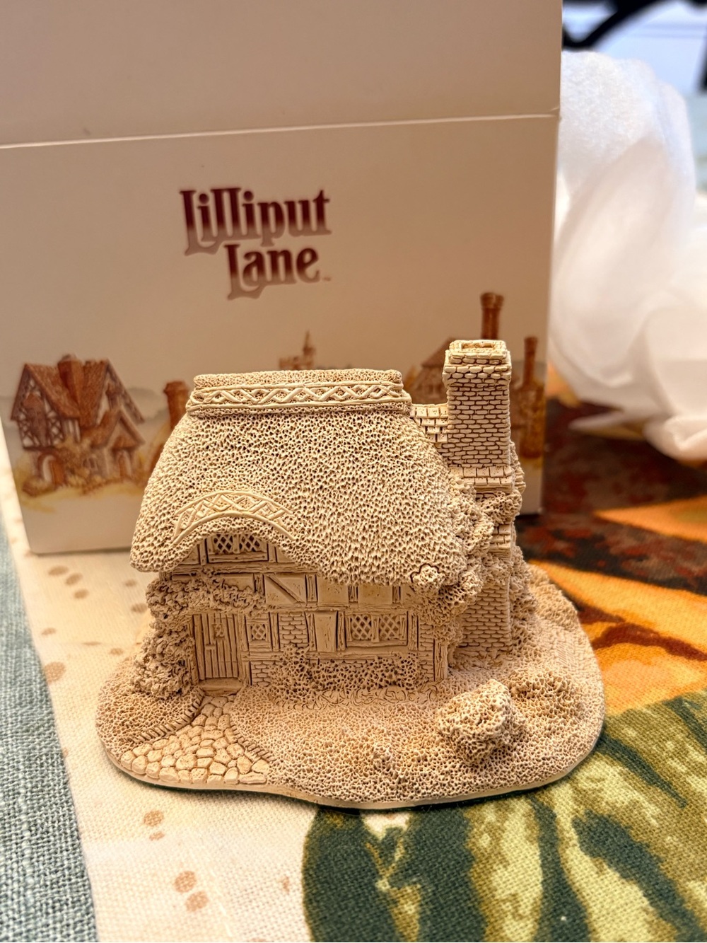 Vintage Lilliput Lane 1991 Paint Your Own Cottage